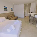 公寓 Lavish 圣纳帕