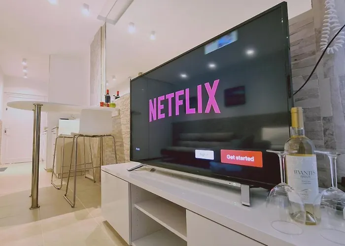 Lavish Apartamento Ayia Napa