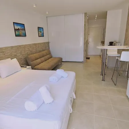 Apartman Lavish Ajía Nápa